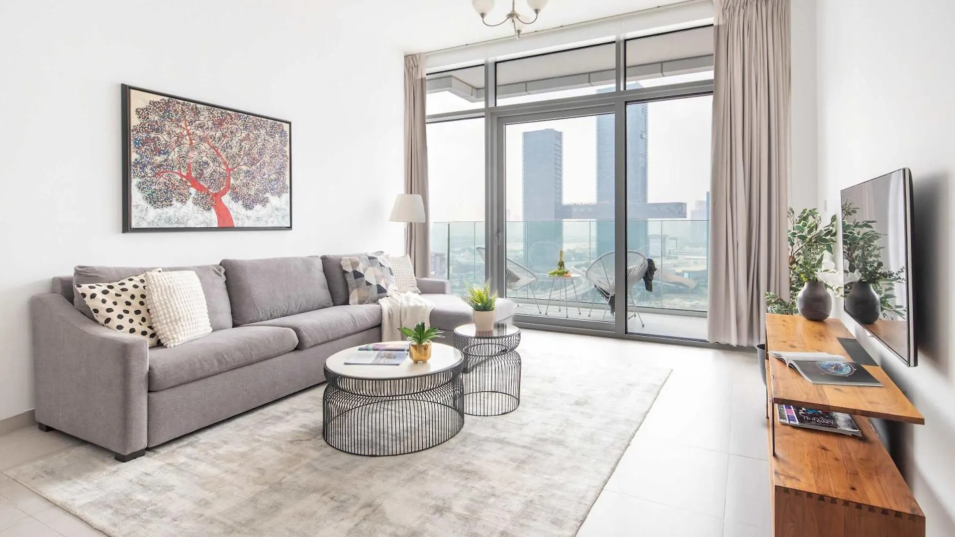 Frank Porter - Park Gate Dubai Apartment